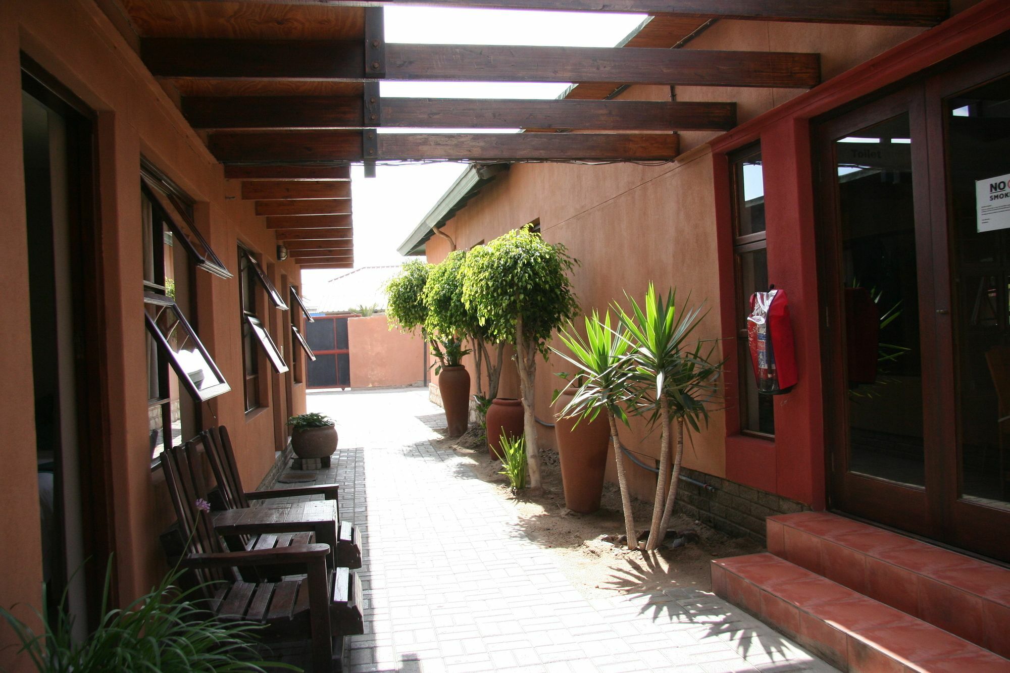 Dunedin Star Guesthouse Swakopmund Extérieur photo