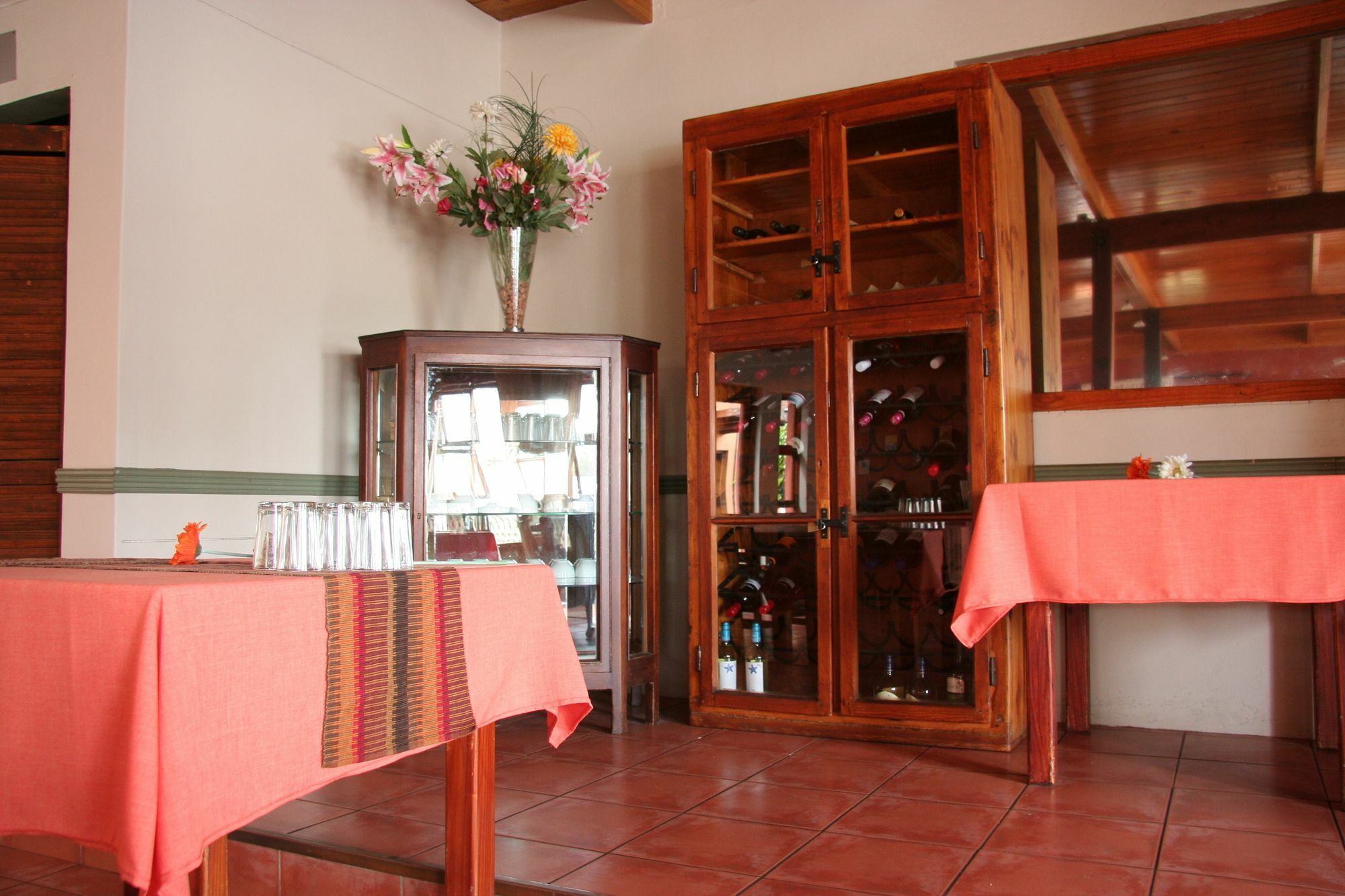 Dunedin Star Guesthouse Swakopmund Extérieur photo